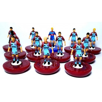 Subbuteo Andrew Table Soccer Bayern Munich 1998-99 on Classic Hasbro bases
